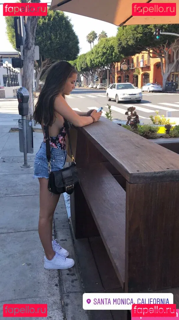 Chloe East Onlyfans Photo Gallery 