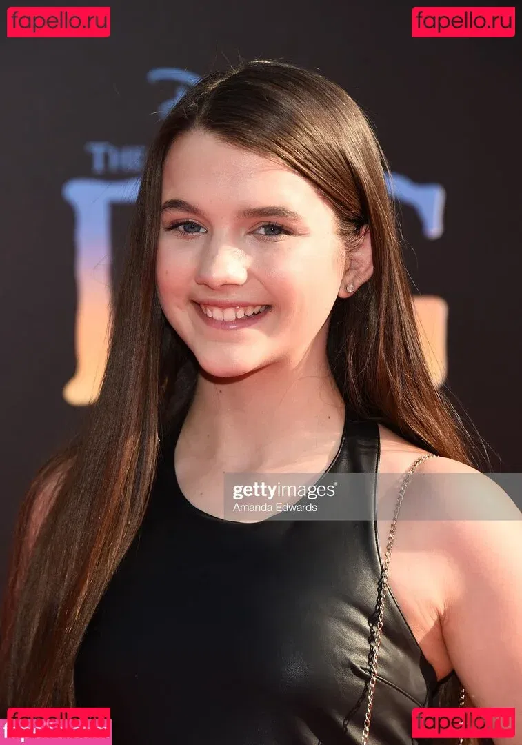 Chloe East Onlyfans Photo Gallery 