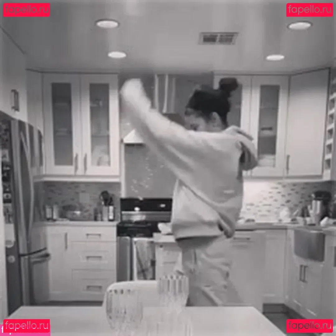 Chloe East Onlyfans Photo Gallery 