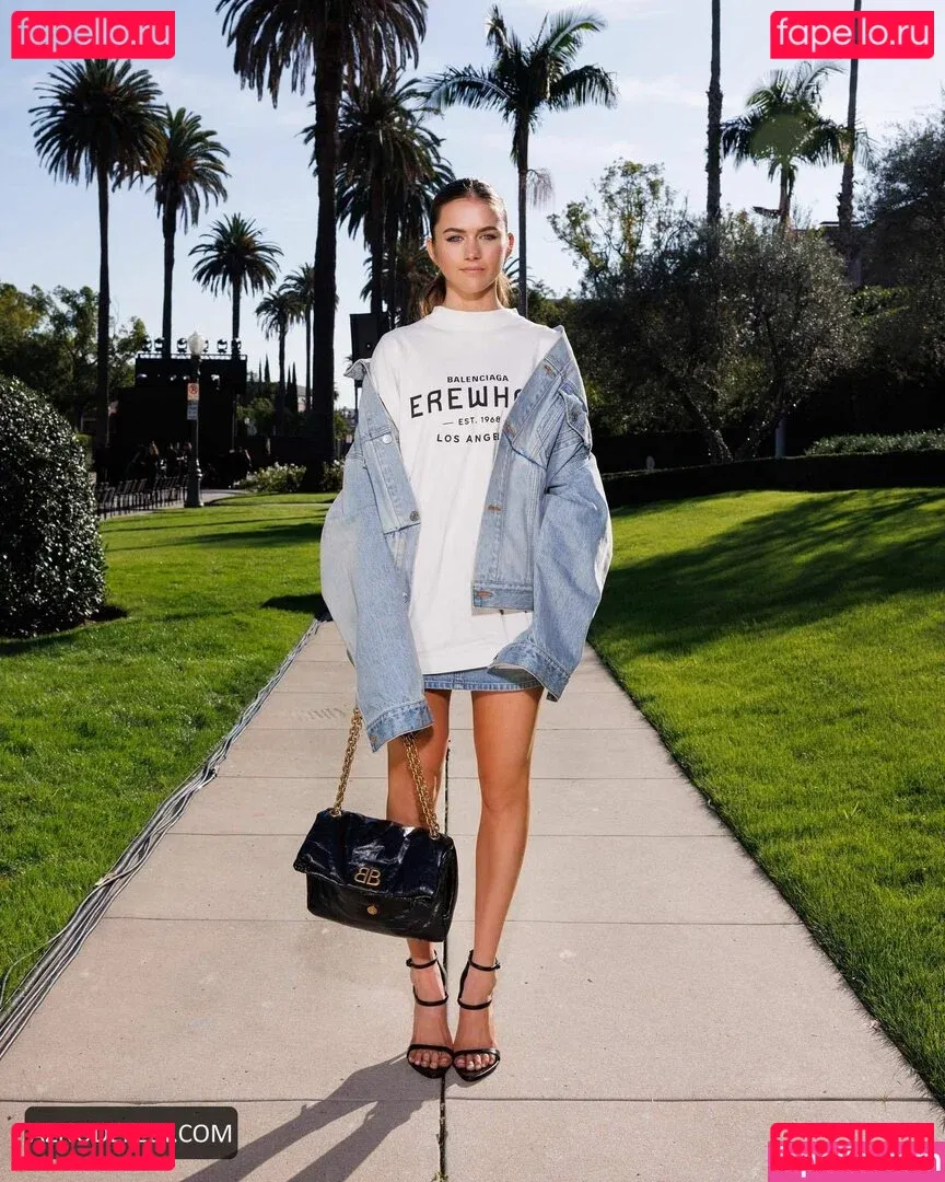 Chloe East Onlyfans Photo Gallery 