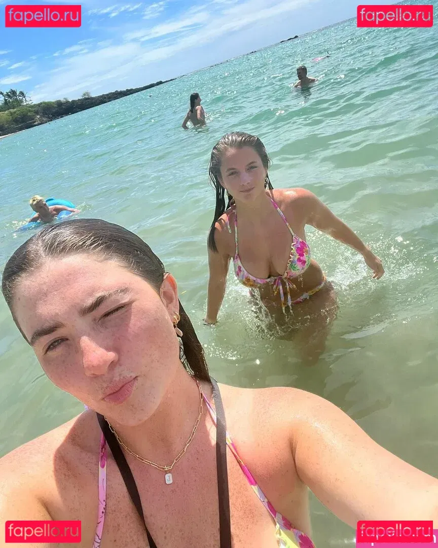 Chloe East Onlyfans Photo Gallery 