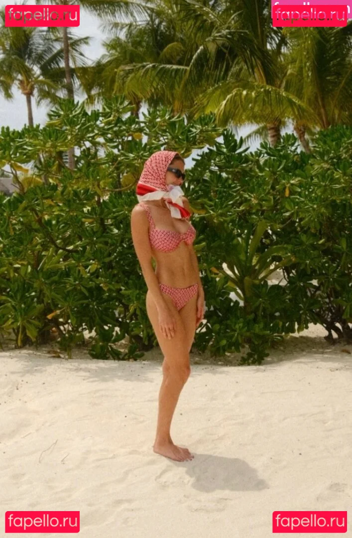 Chloe East Onlyfans Photo Gallery 