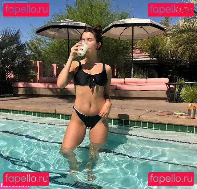 Chloe East Onlyfans Photo Gallery 