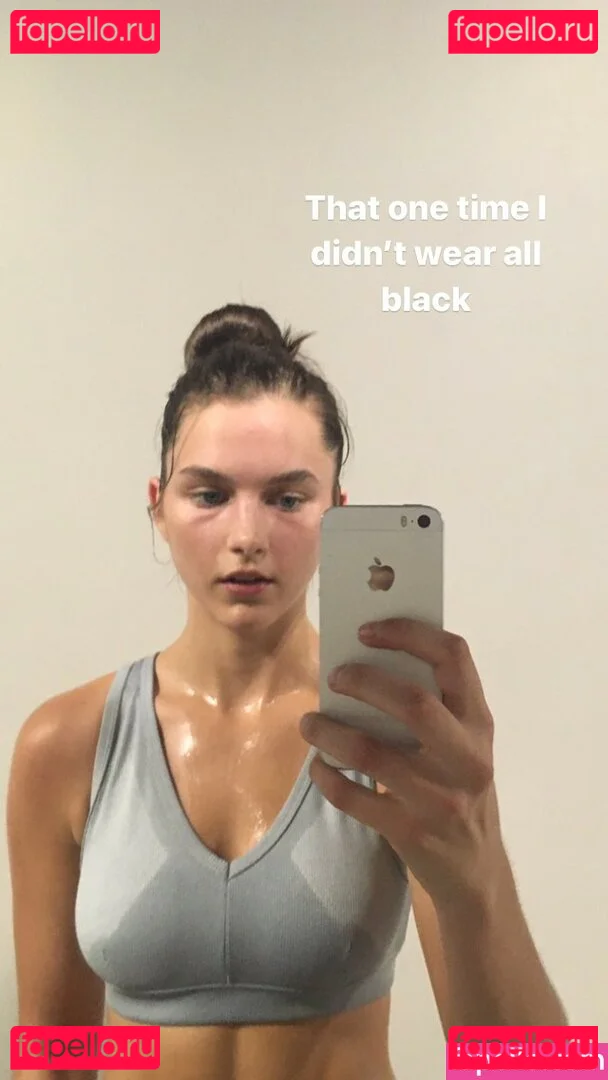 Chloe East Onlyfans Photo Gallery 