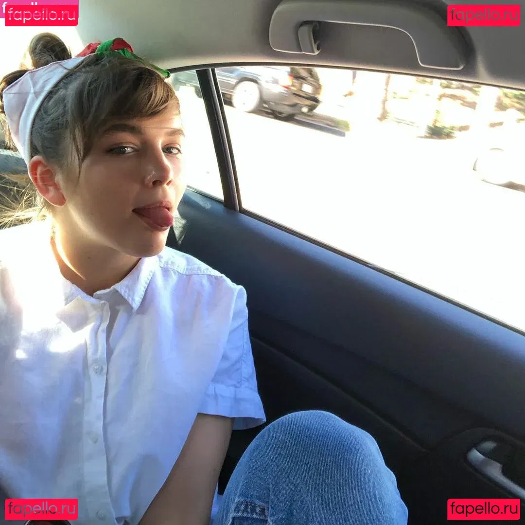 Chloe East Onlyfans Photo Gallery 