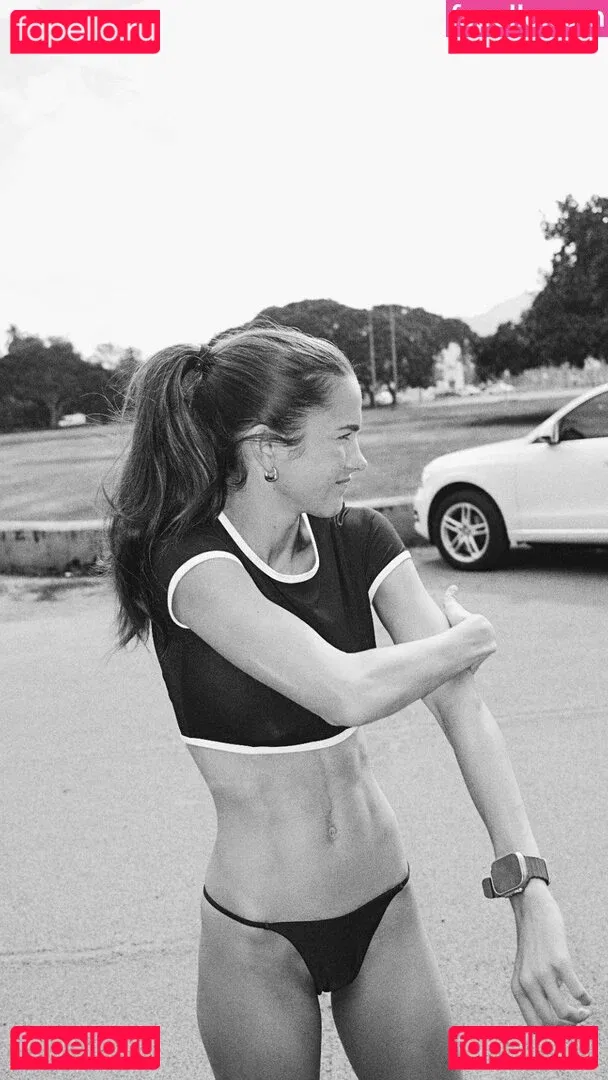 Chloe East Onlyfans Photo Gallery 