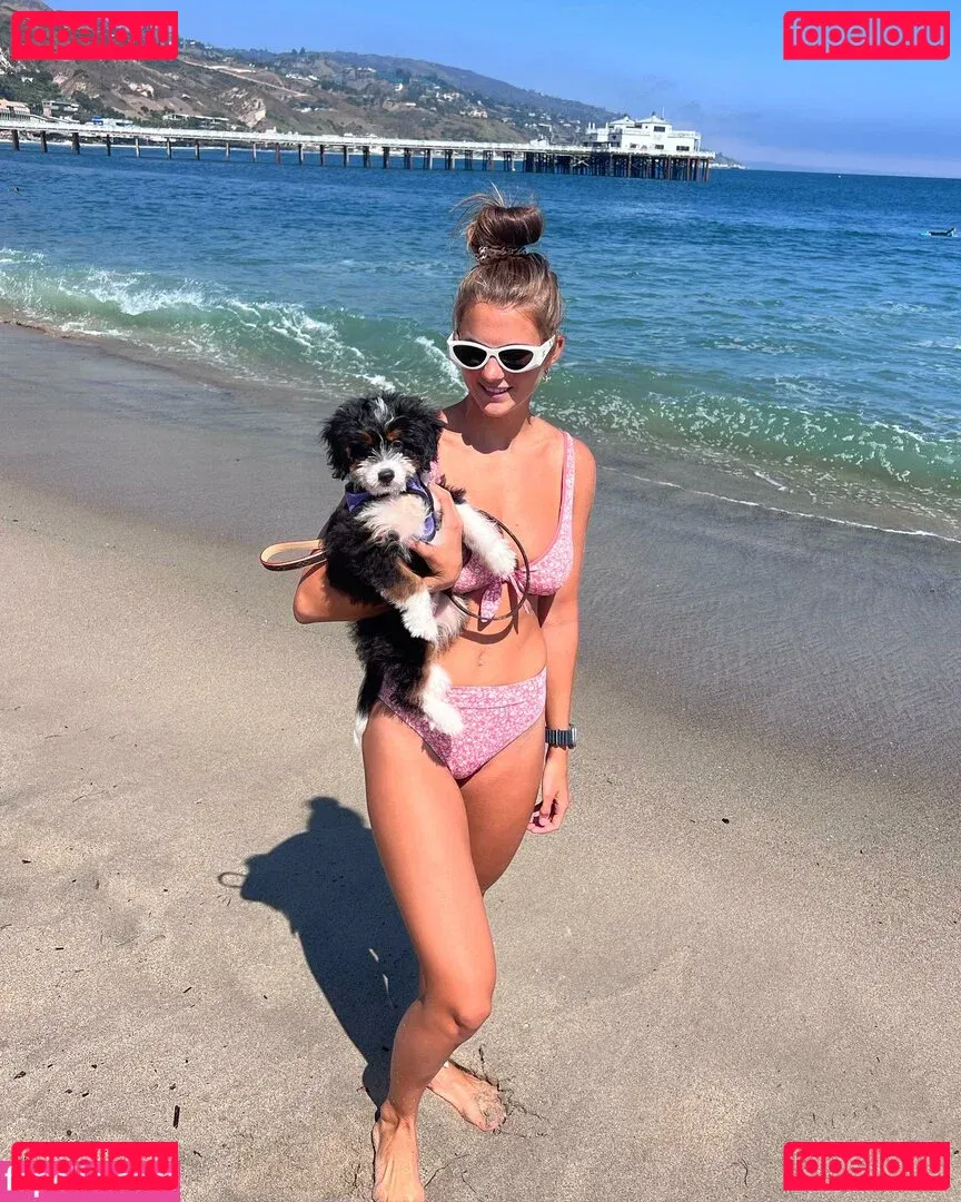 Chloe East Onlyfans Photo Gallery 