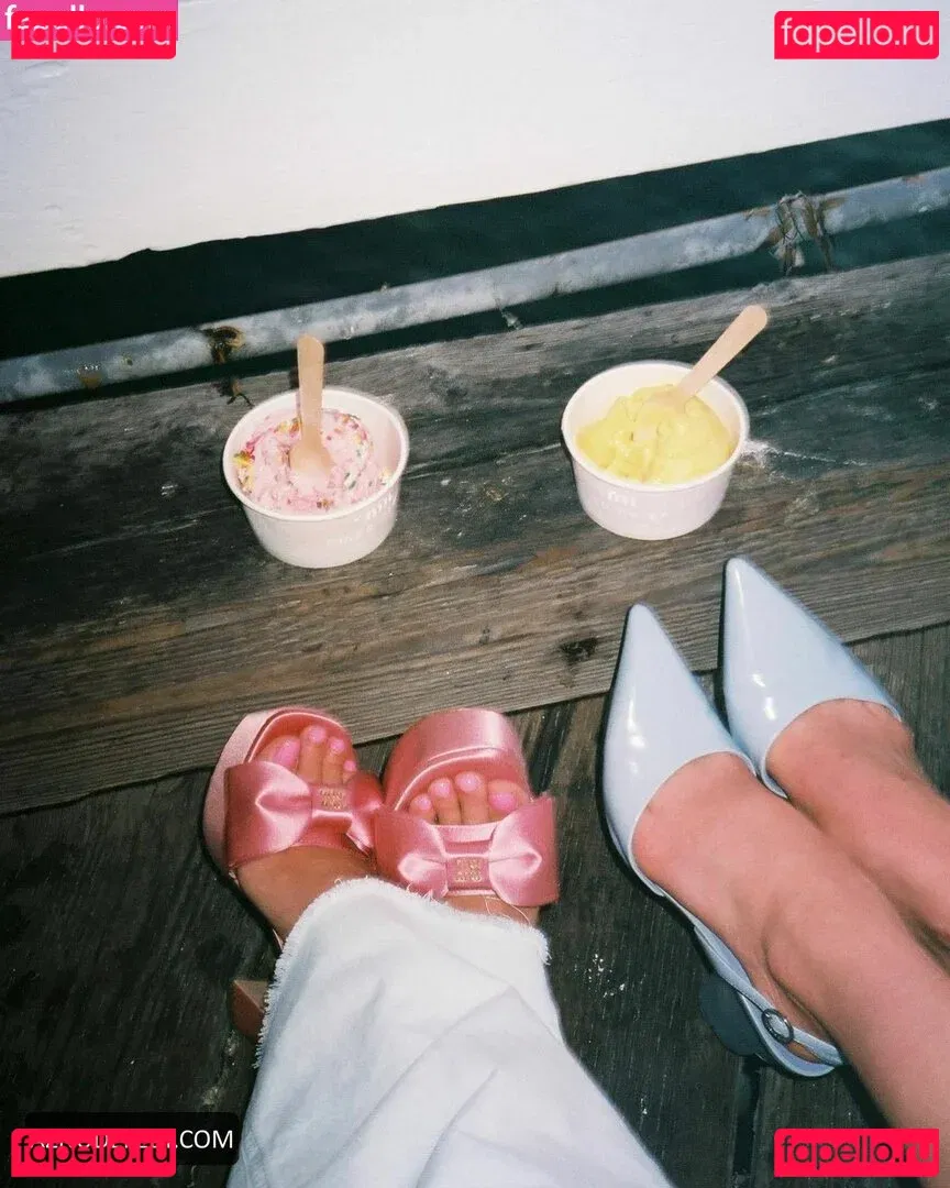 Chloe East Onlyfans Photo Gallery 