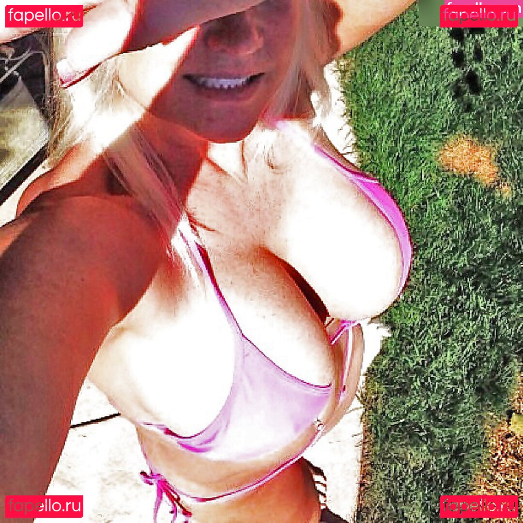 Linda Hogan Nude Onlyfans Photo 44