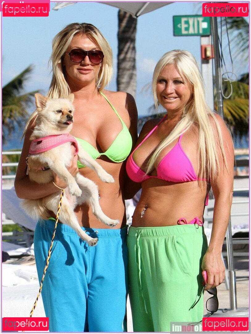 Linda Hogan Nude Onlyfans Photo 6