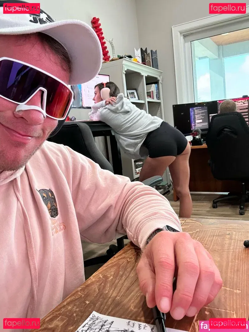 tmotp Onlyfans Photo Gallery 