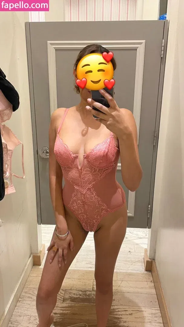 UrFavBrowniez Onlyfans Photo Gallery 