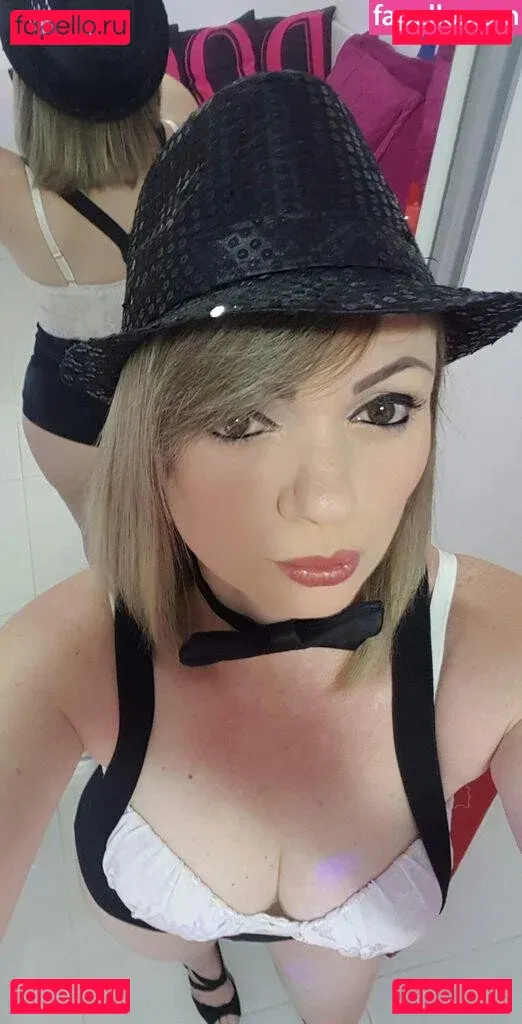 DoceHot Onlyfans Photo Gallery 