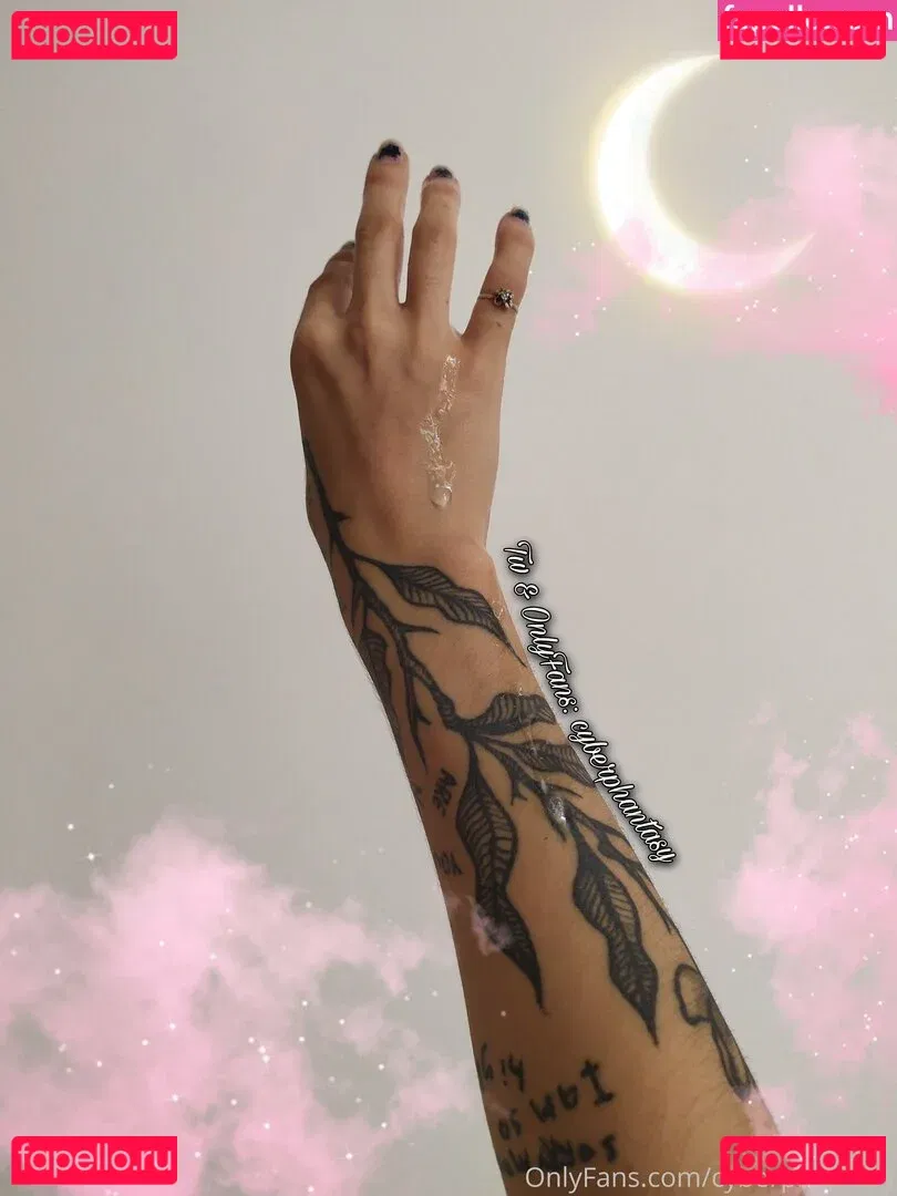 katanafilosa Onlyfans Photo Gallery 