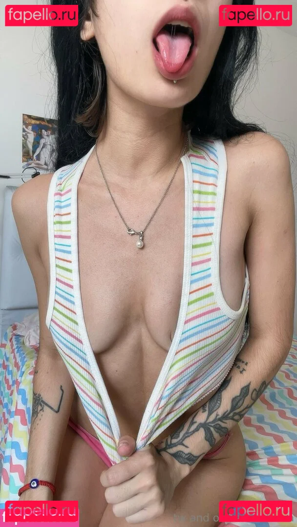 katanafilosa Onlyfans Photo Gallery 