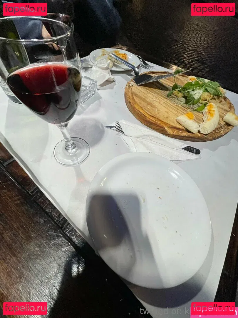 katanafilosa Onlyfans Photo Gallery 