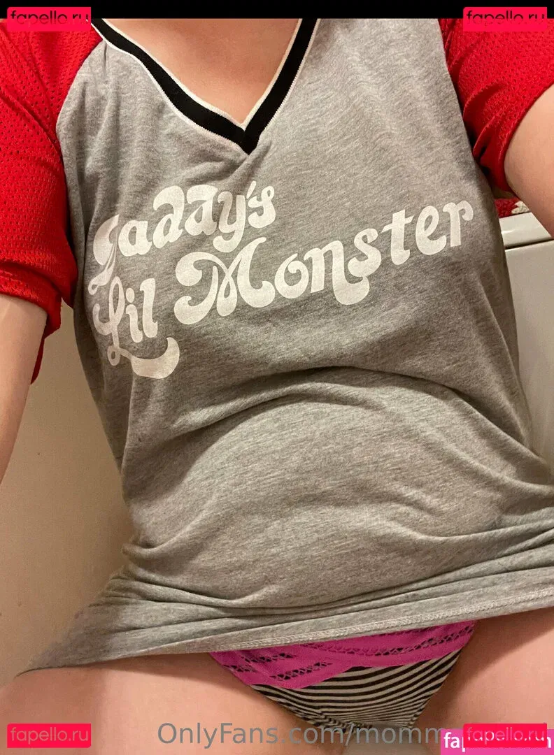 mommasquad Onlyfans Photo Gallery 