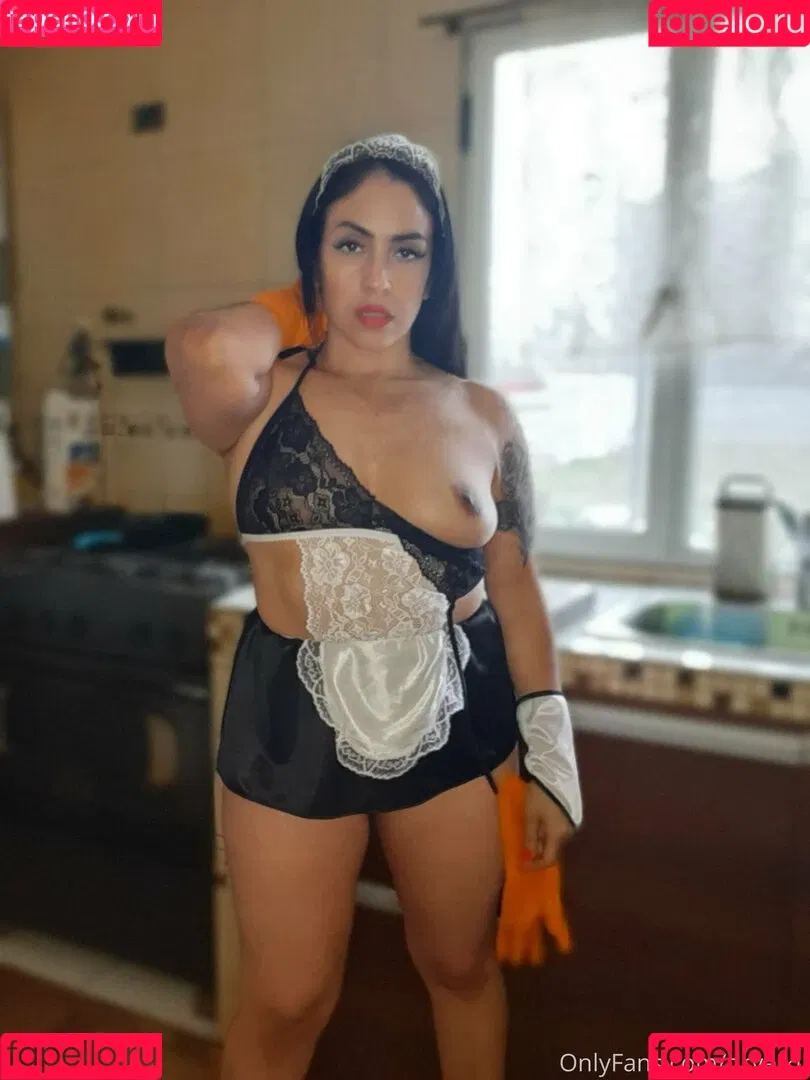 cabroonaa Onlyfans Photo Gallery 