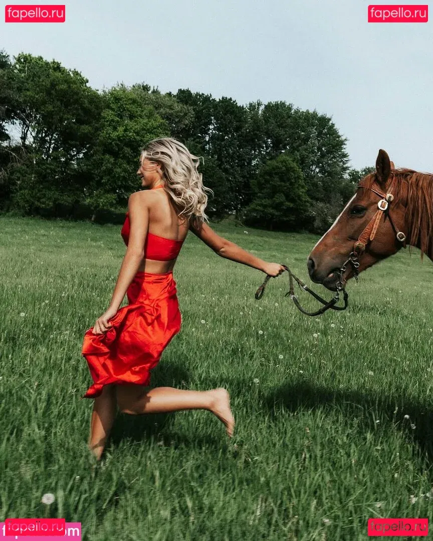 Trinity Covington Onlyfans Photo Gallery 