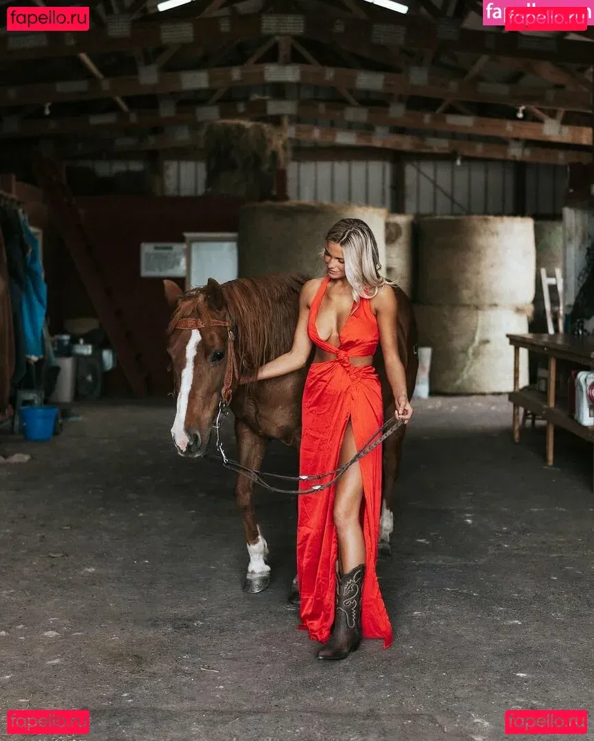 Trinity Covington Onlyfans Photo Gallery 