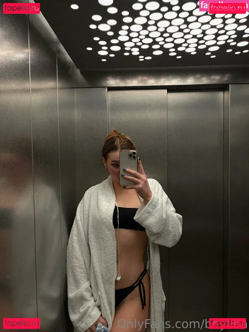 beylina Onlyfans Photo Gallery 