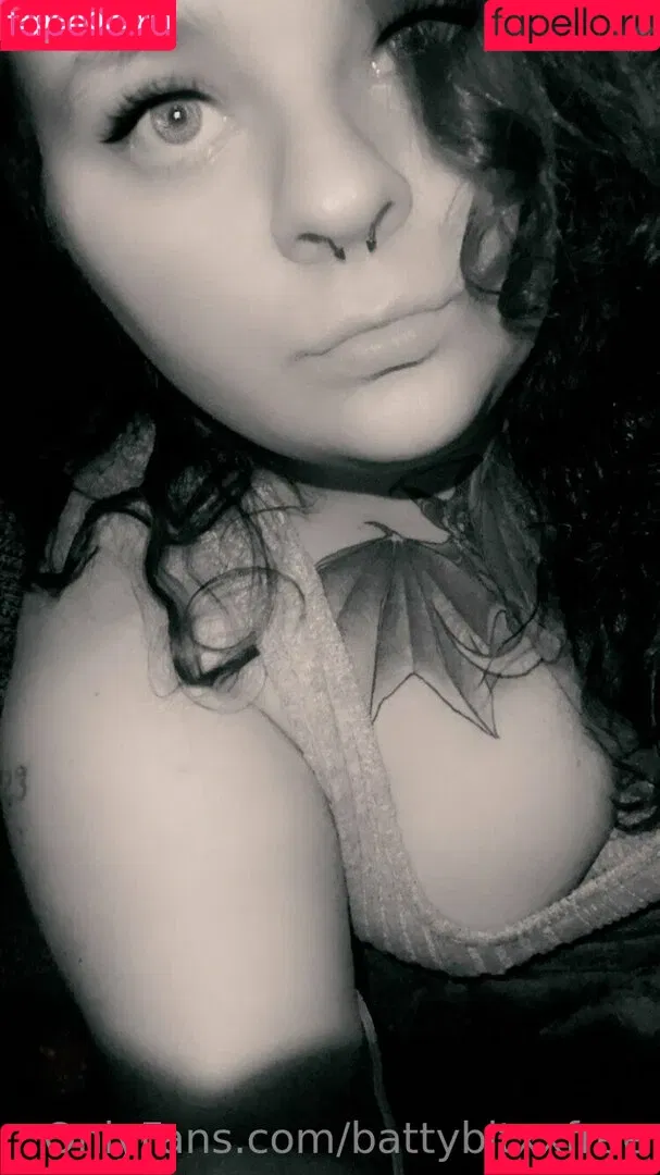 battybitxxfree Onlyfans Photo Gallery 