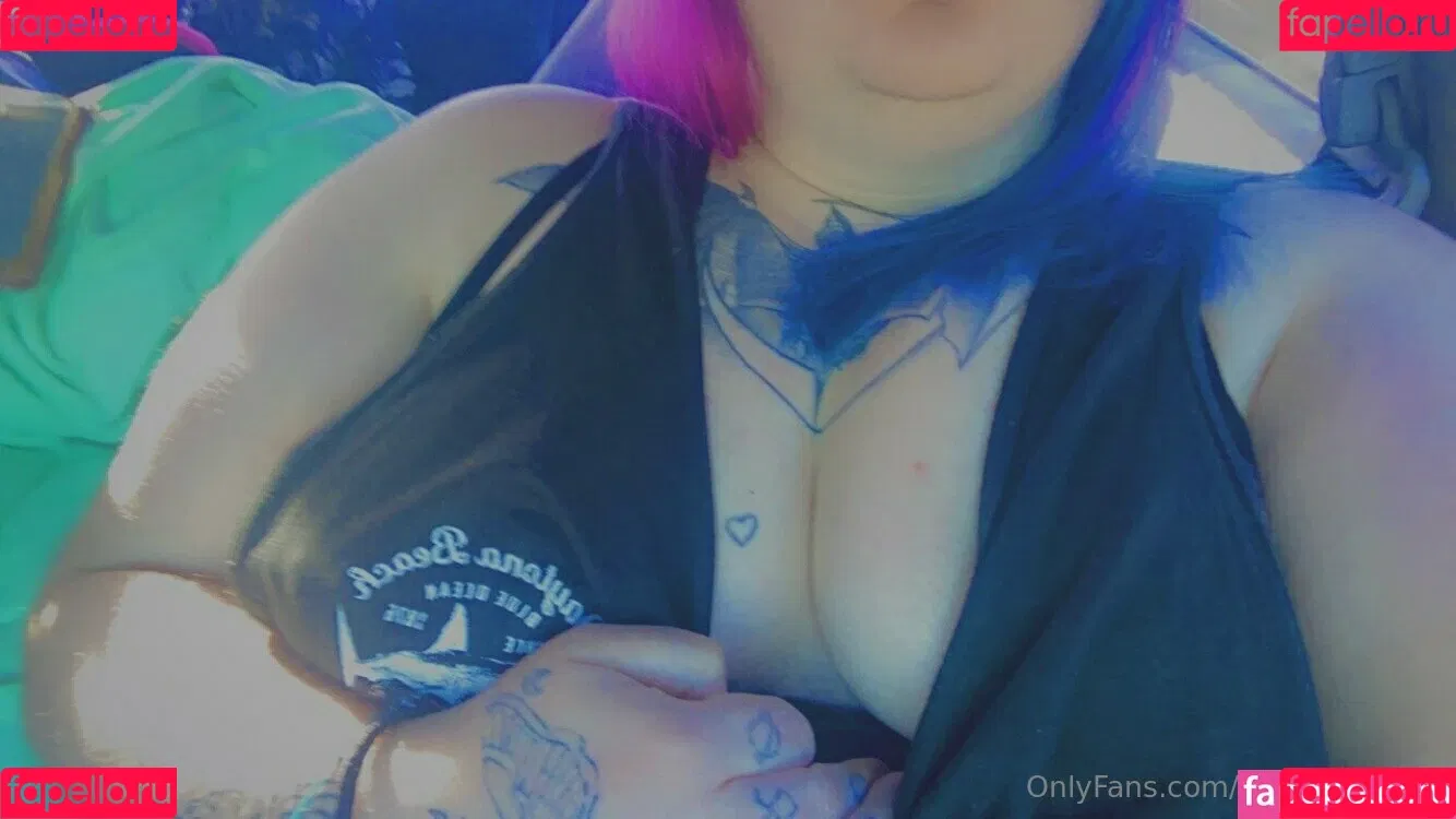 battybitxxfree Onlyfans Photo Gallery 