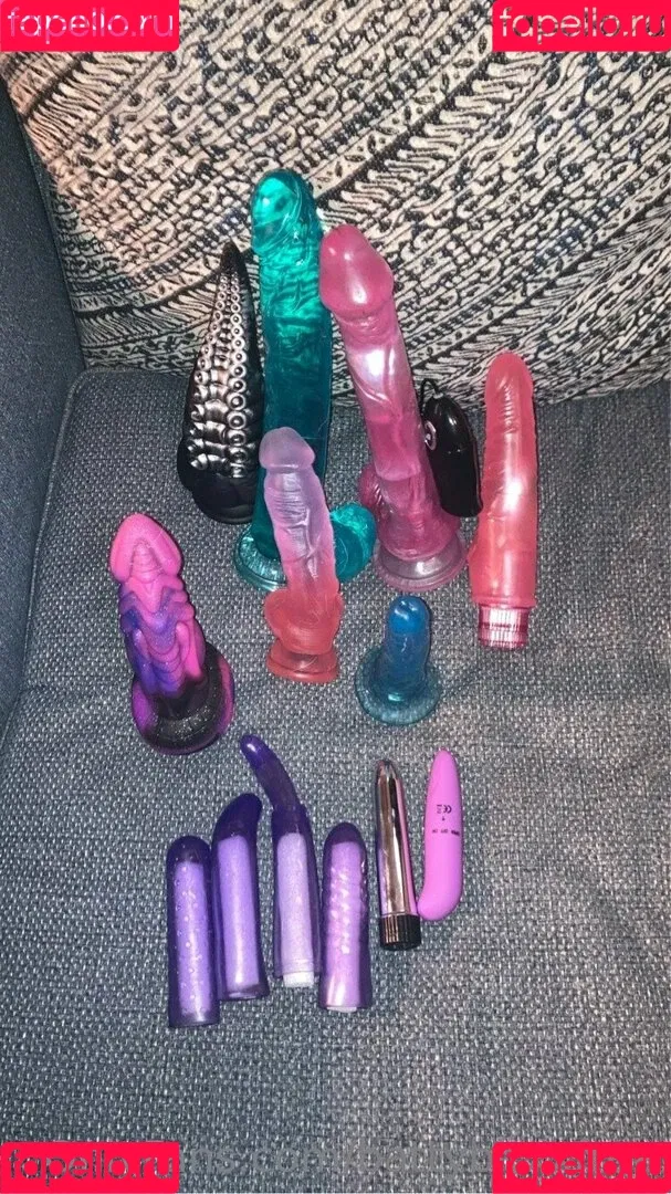 battybitxxfree Onlyfans Photo Gallery 
