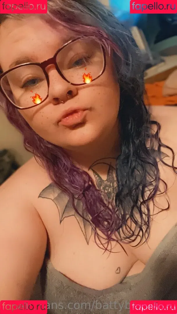 battybitxxfree Onlyfans Photo Gallery 