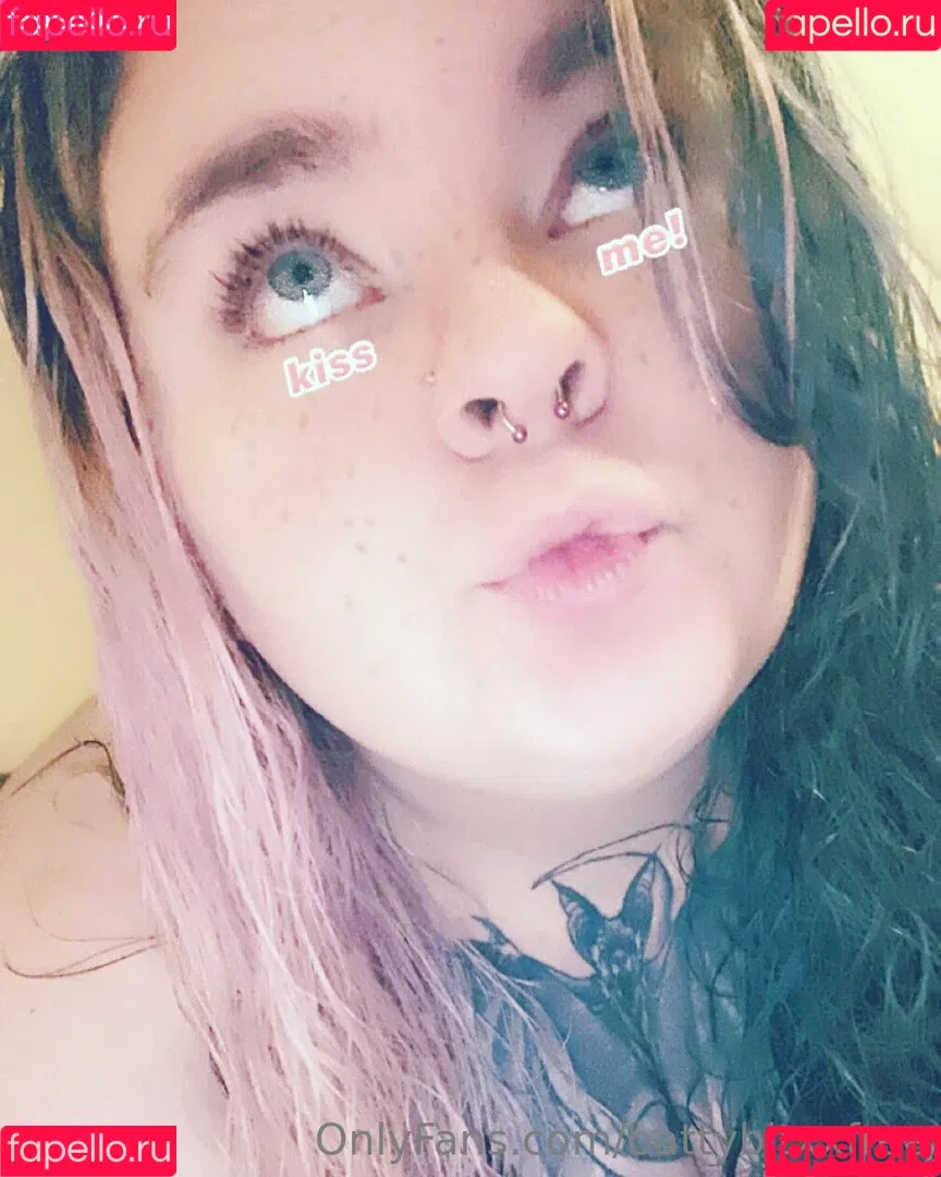 battybitxxfree Onlyfans Photo Gallery 