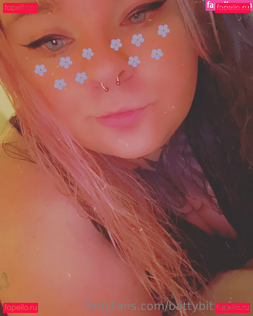 battybitxxfree Onlyfans Photo Gallery 