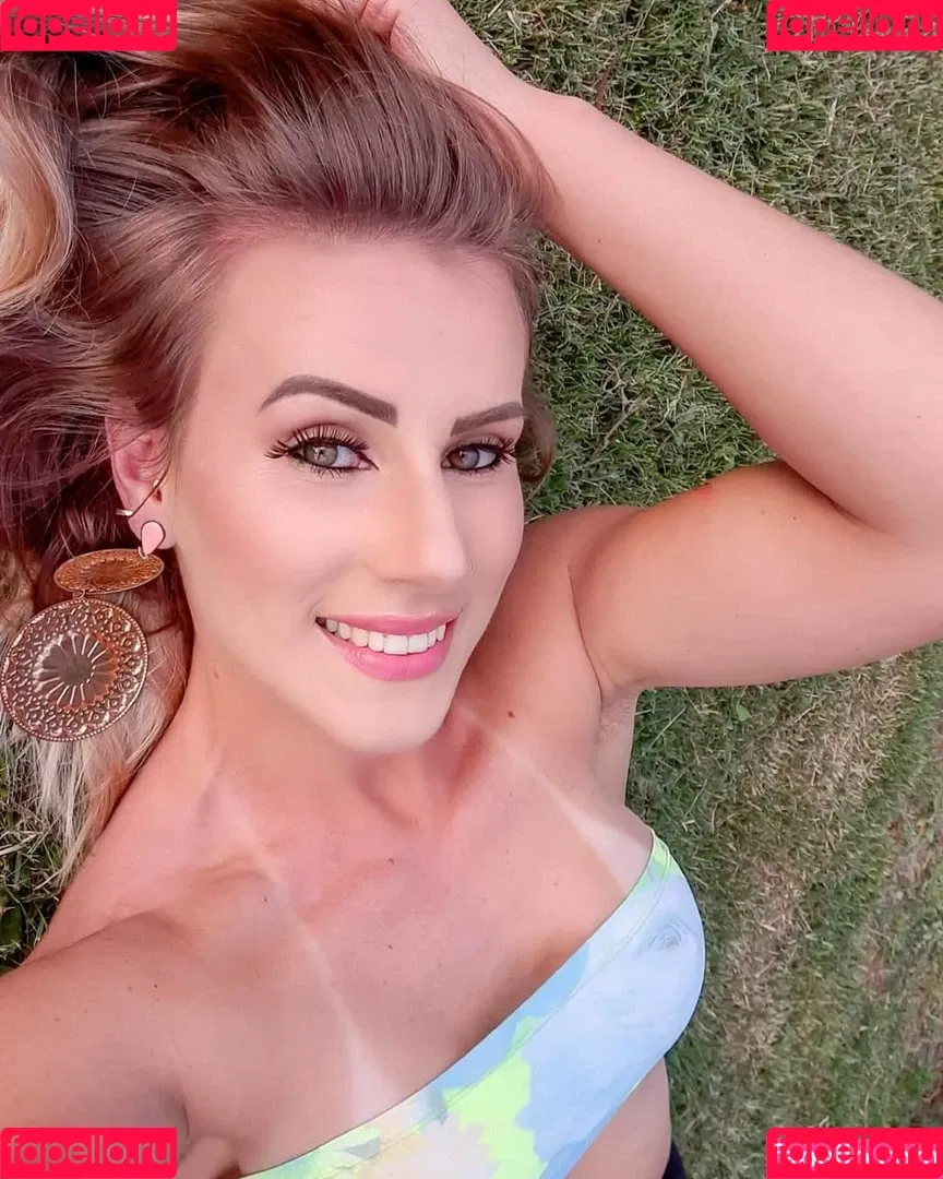 Jacqueline Darley Onlyfans Photo Gallery 