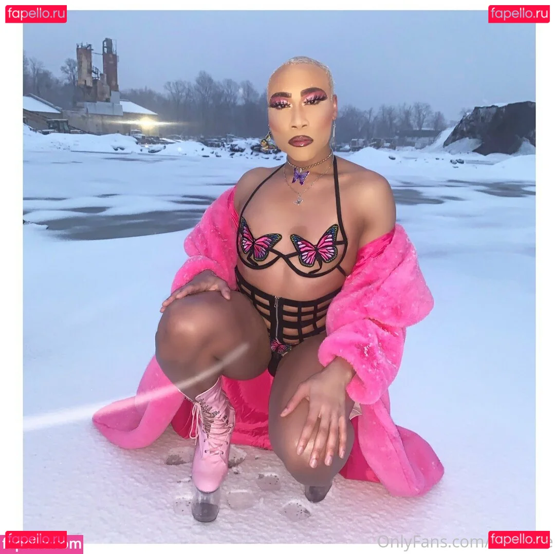 darirose Onlyfans Photo Gallery 