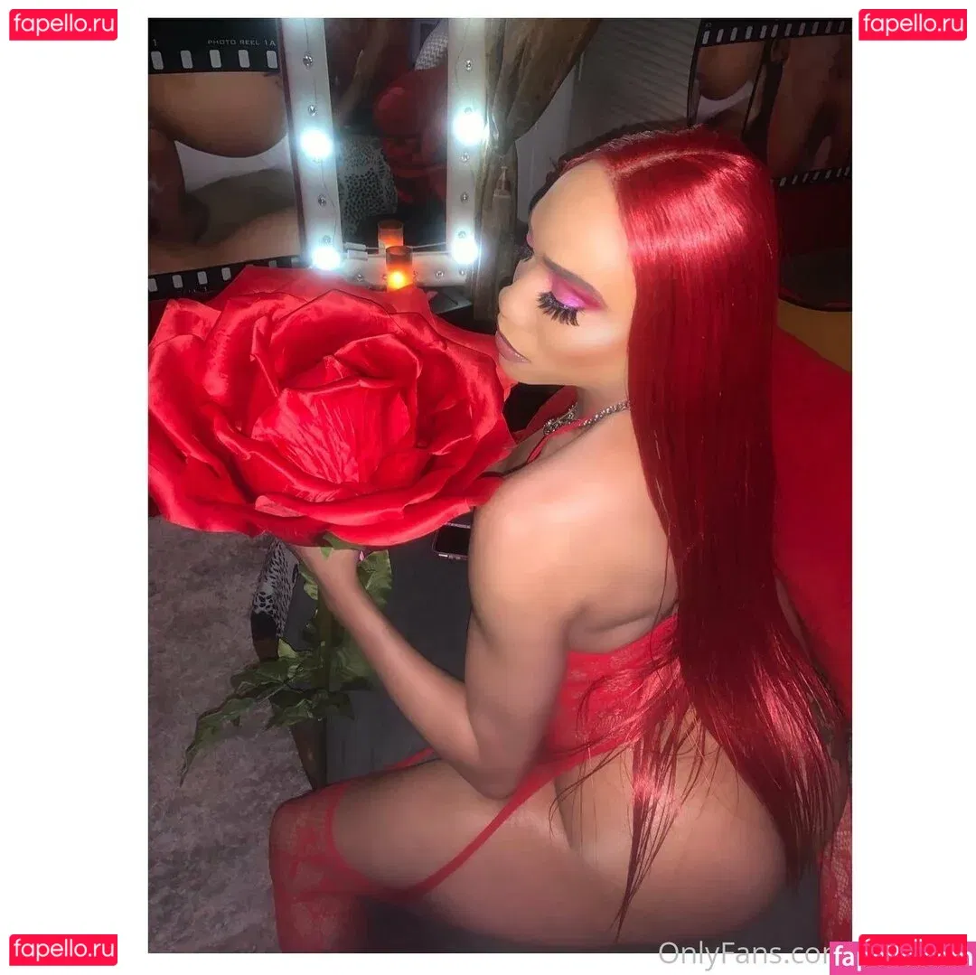 darirose Onlyfans Photo Gallery 