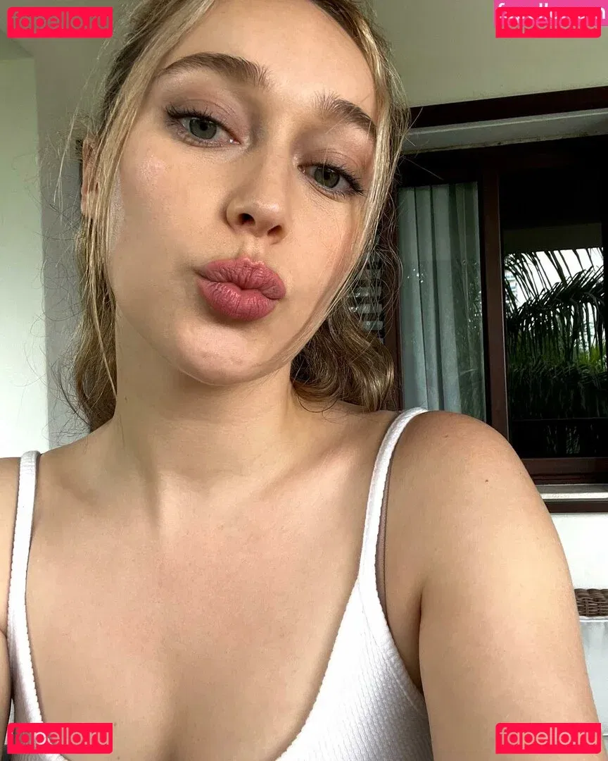 AlicexMaia Onlyfans Photo Gallery 