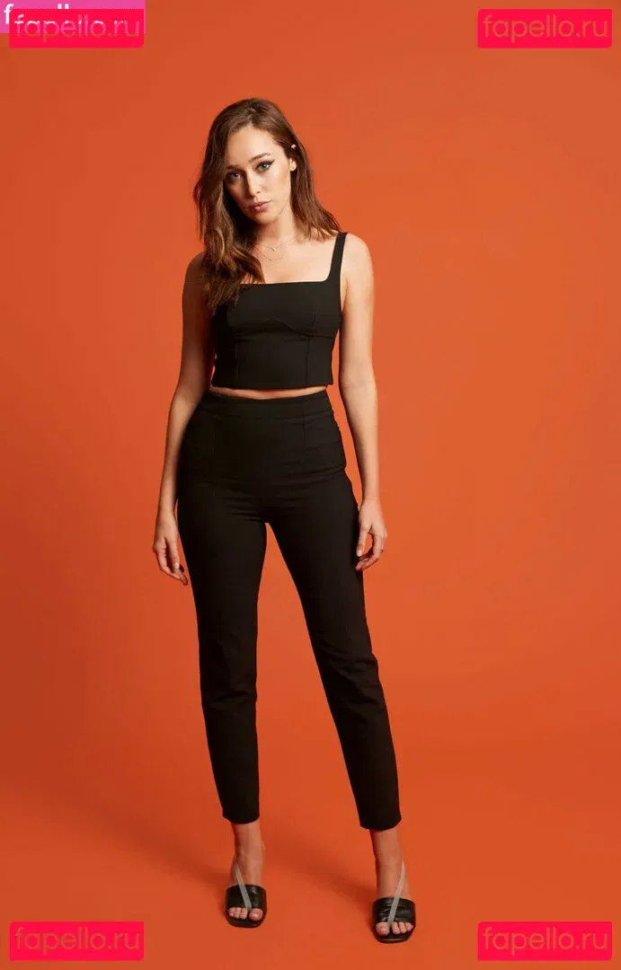 AlicexMaia Onlyfans Photo Gallery 