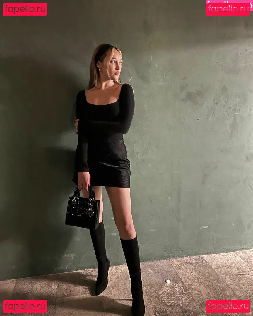 AlicexMaia Onlyfans Photo Gallery 