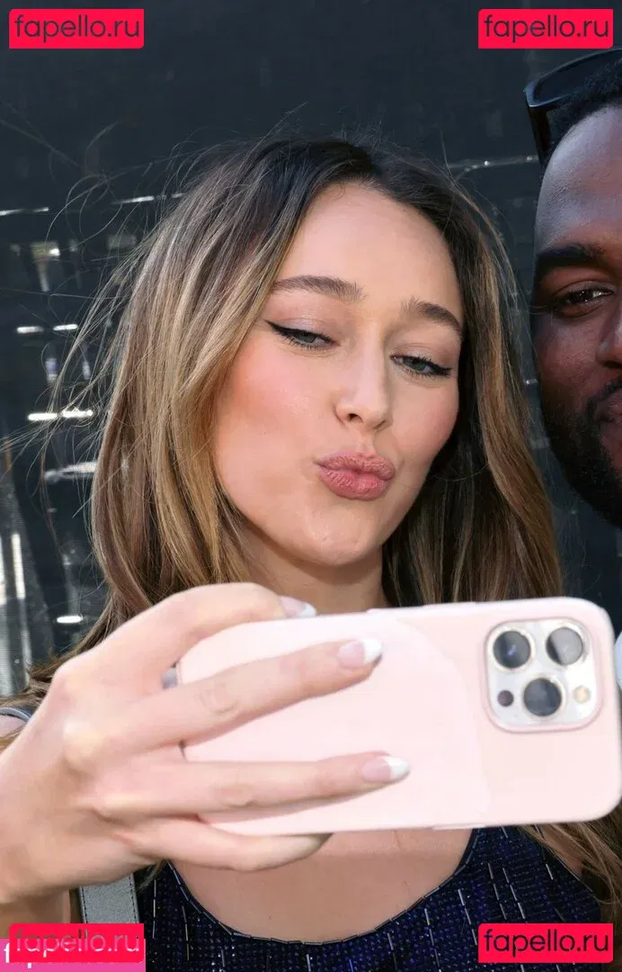 AlicexMaia Onlyfans Photo Gallery 