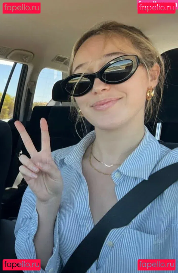 AlicexMaia Onlyfans Photo Gallery 