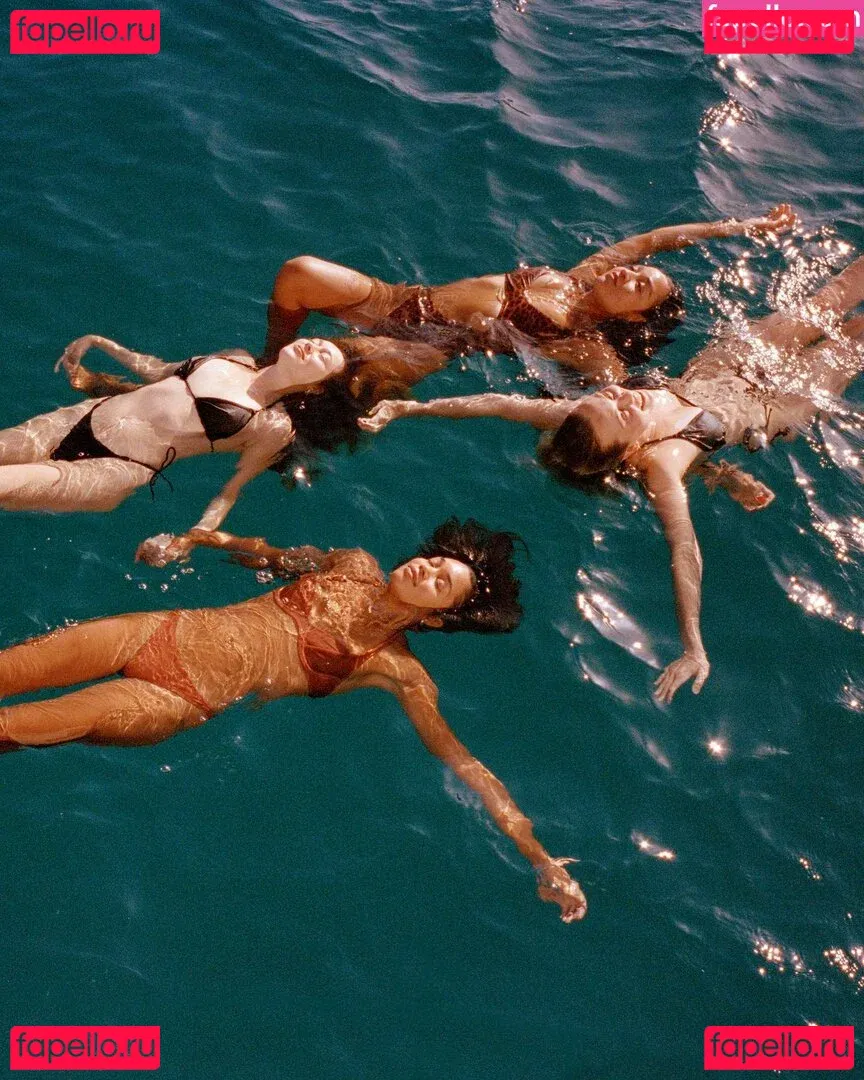 AlicexMaia Onlyfans Photo Gallery 