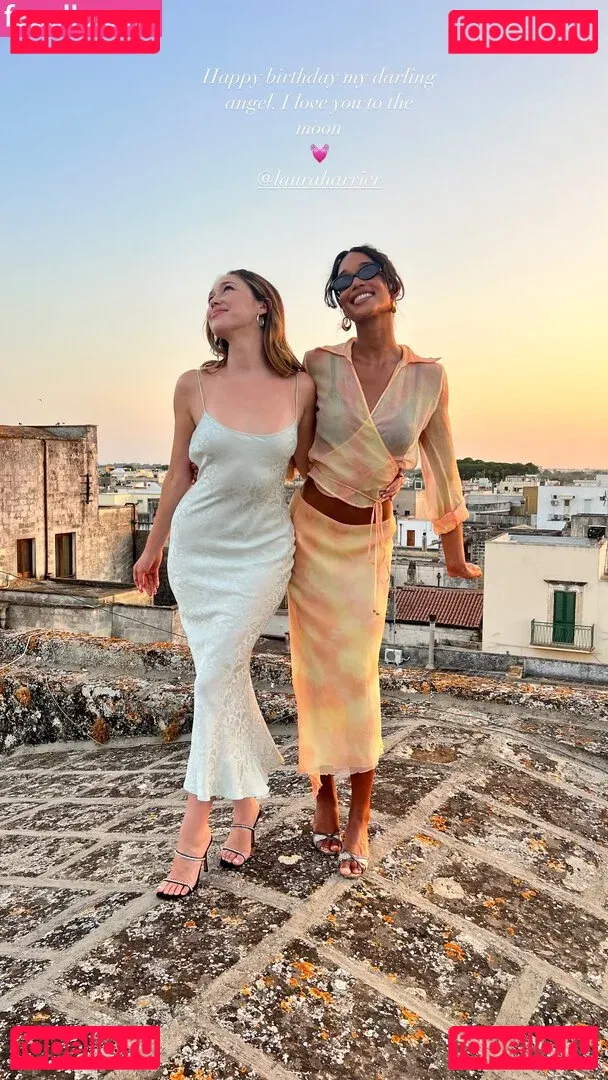 AlicexMaia Onlyfans Photo Gallery 