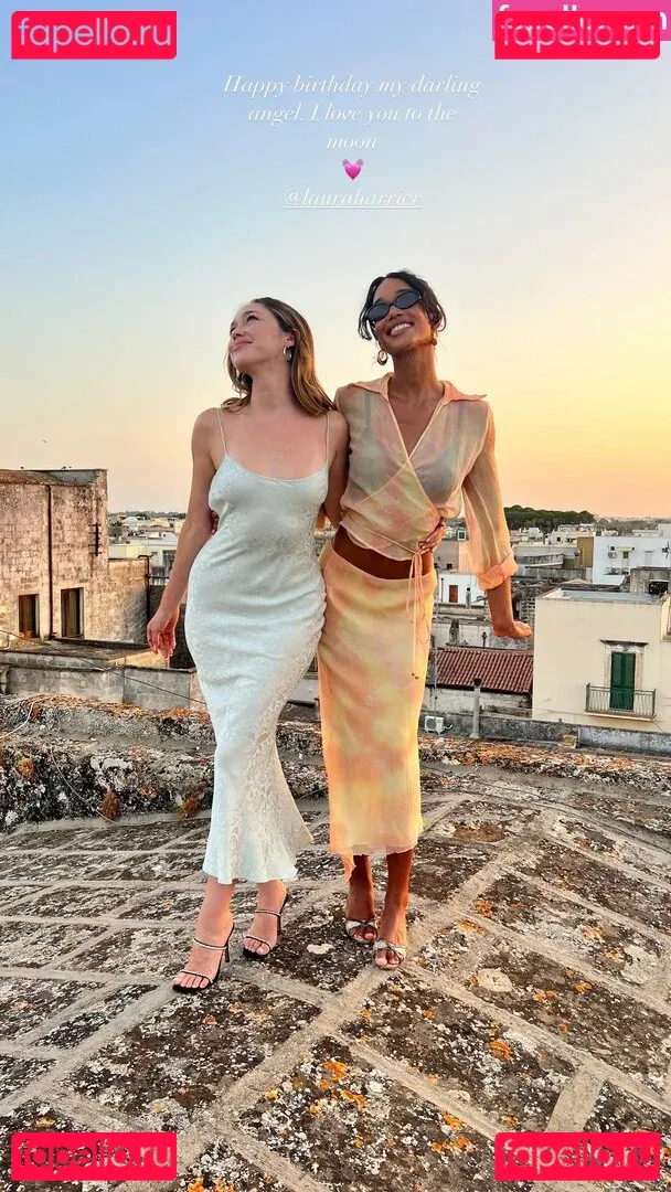 AlicexMaia Onlyfans Photo Gallery 