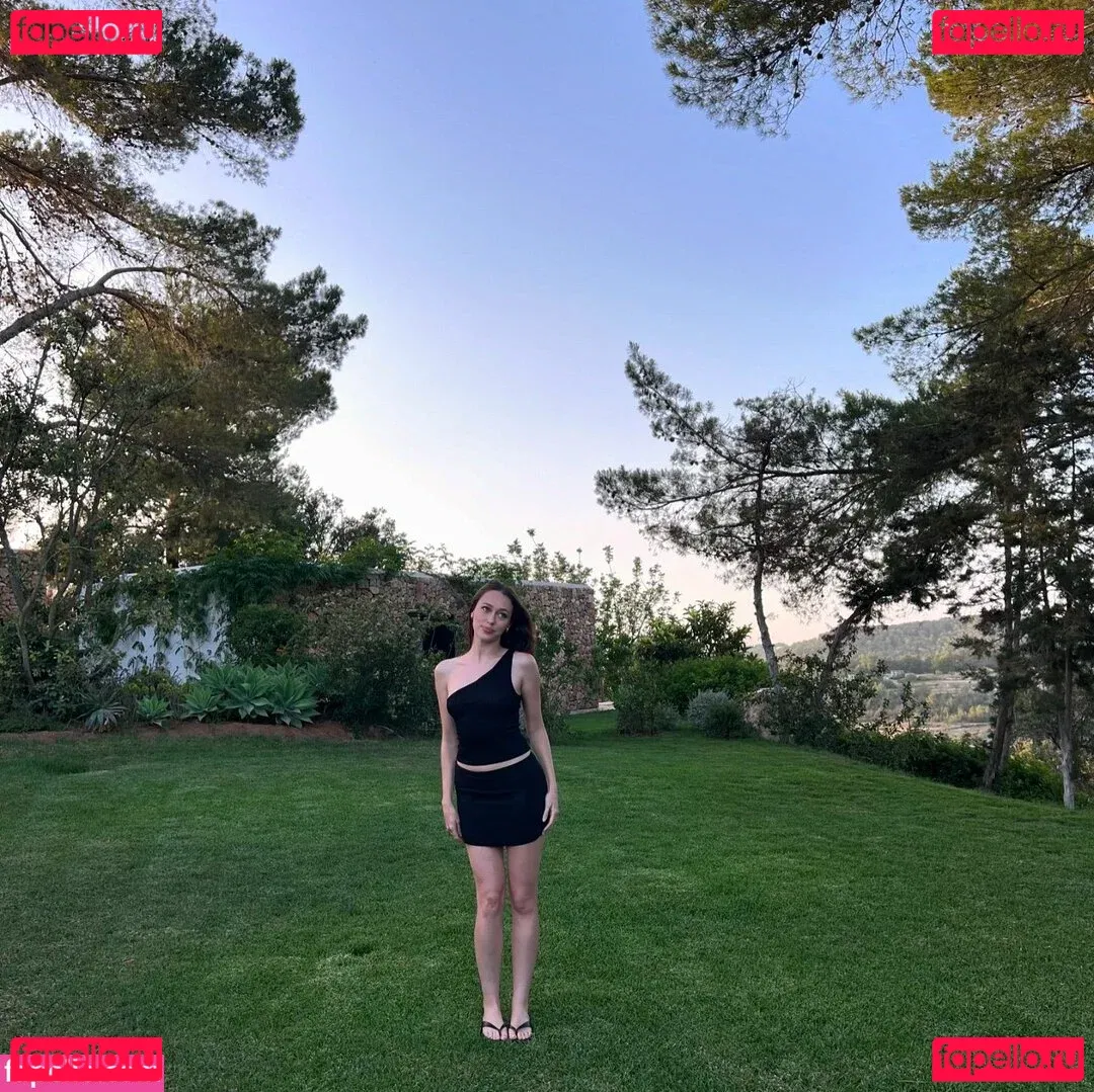 AlicexMaia Onlyfans Photo Gallery 