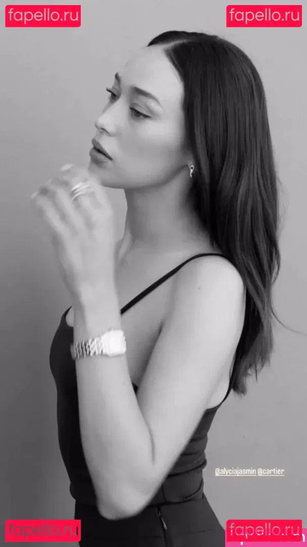 AlicexMaia Onlyfans Photo Gallery 