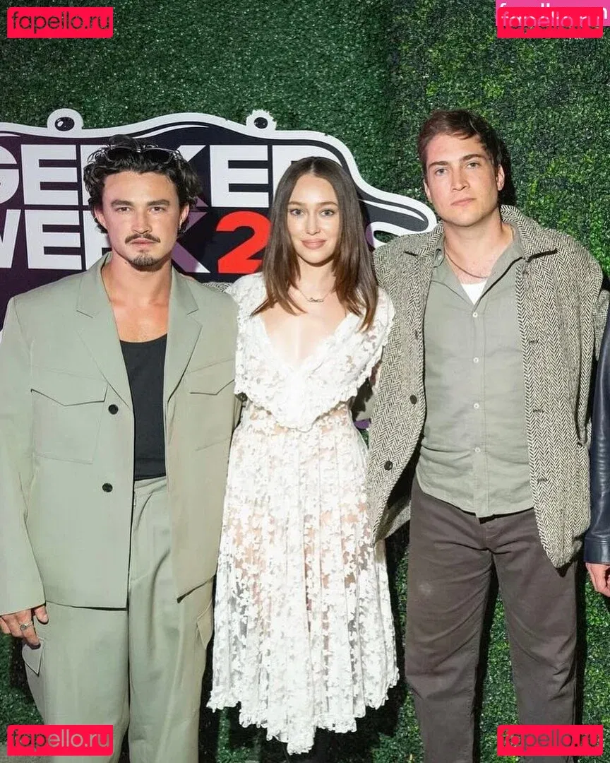 AlicexMaia Onlyfans Photo Gallery 