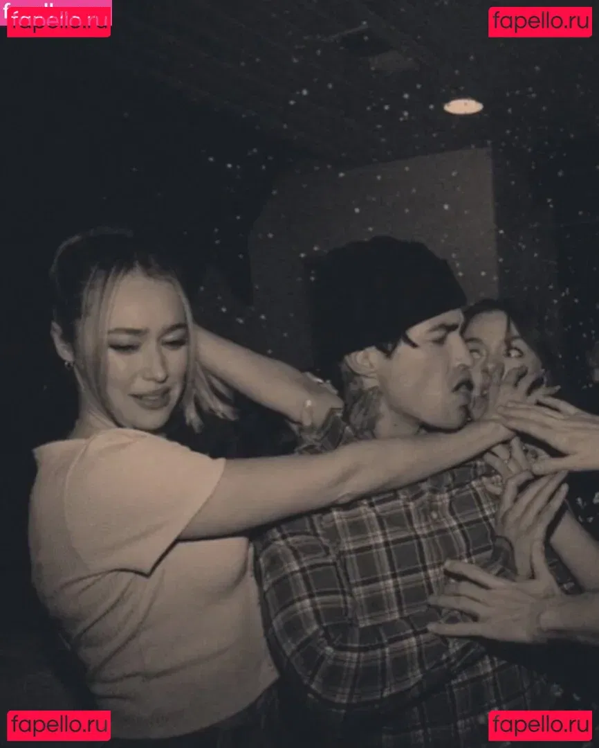 AlicexMaia Onlyfans Photo Gallery 