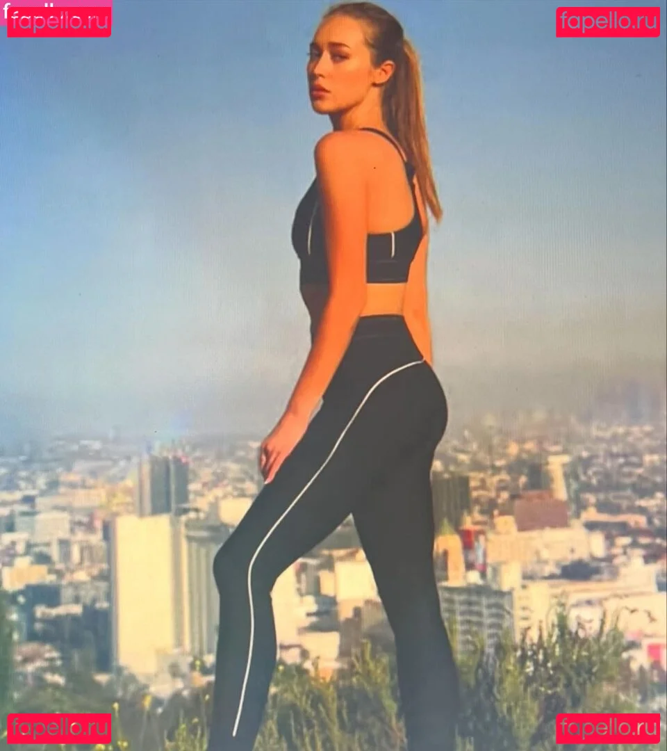 AlicexMaia Onlyfans Photo Gallery 