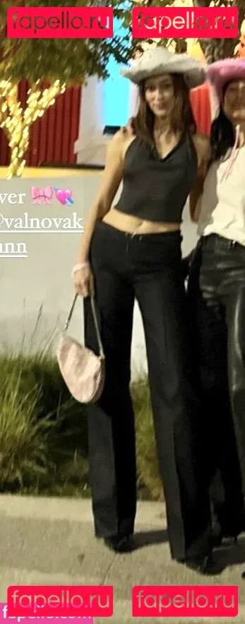 AlicexMaia Onlyfans Photo Gallery 