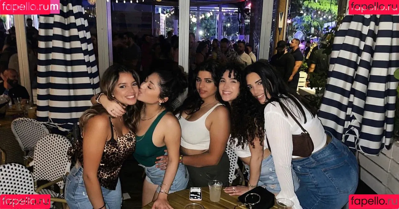 Leslie Sanchez Onlyfans Photo Gallery 