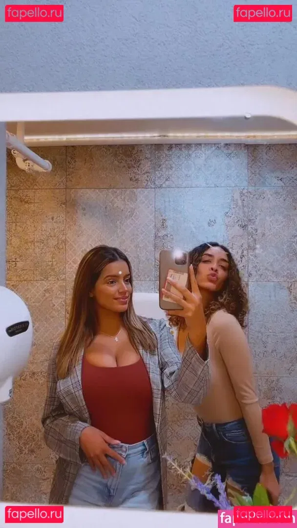 Leslie Sanchez Onlyfans Photo Gallery 